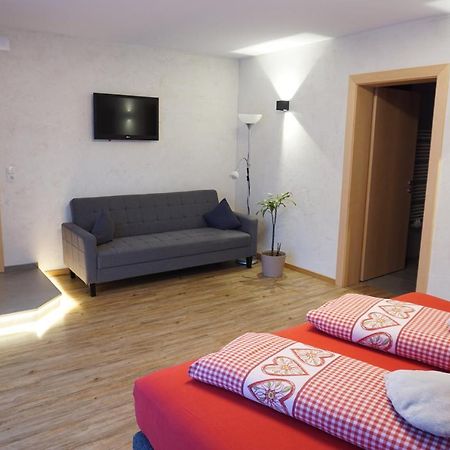 Ferienwohnung Haus Waldblick Pfunds Exterior foto
